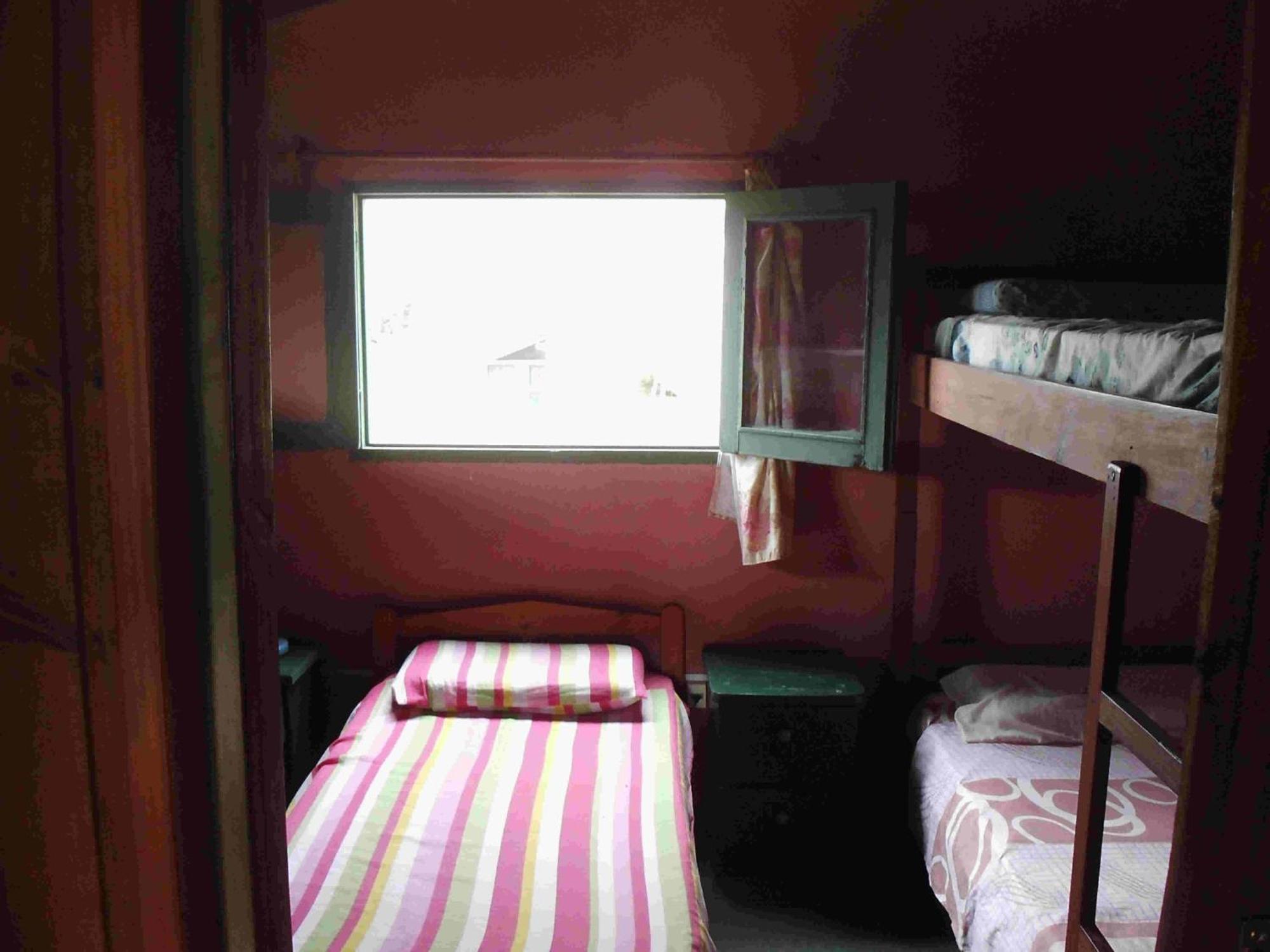 Hostel Lo De Milton 바라 데 발리자스 객실 사진