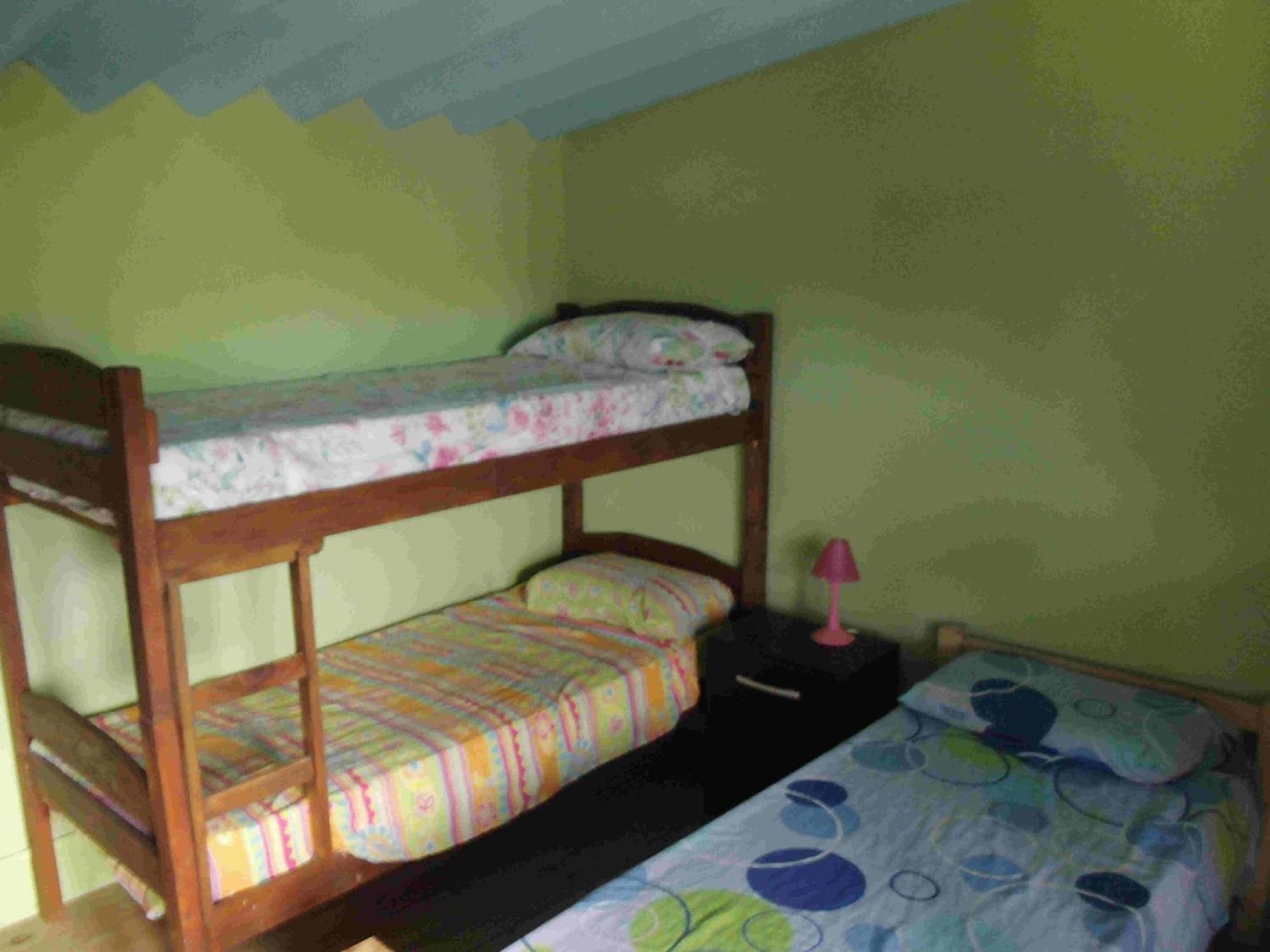 Hostel Lo De Milton 바라 데 발리자스 객실 사진