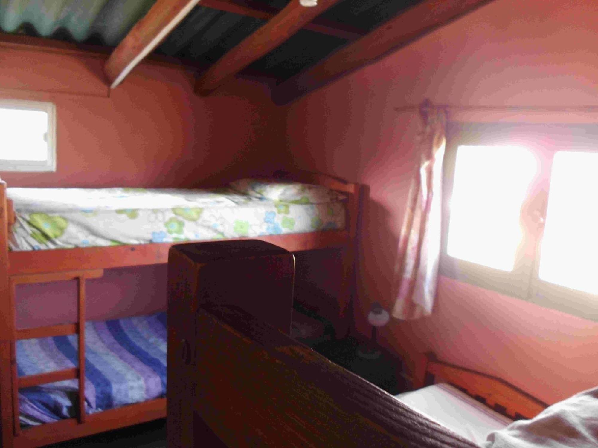 Hostel Lo De Milton 바라 데 발리자스 객실 사진